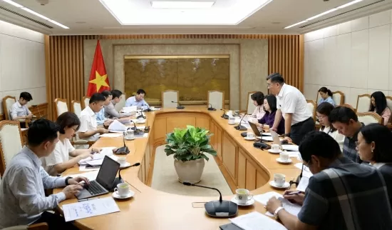 Phó Thủ tướng: Khi phân cấp thẩm quyền, phải hướng vào