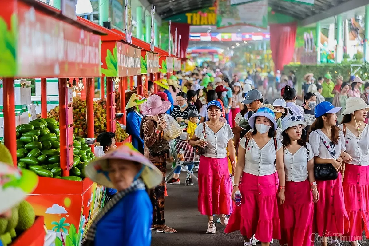 Quảng bá nông sản tại Lễ hội trái cây Nam Bộ