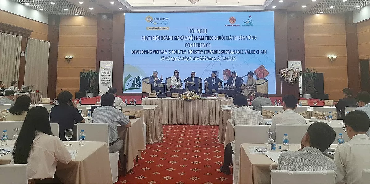 Hội nghị Phát triển ngành gia cầm Việt Nam theo chuỗi giá trị bền vững diễn ra ngày 22/5 tại Hà Nội. Ảnh: N.H