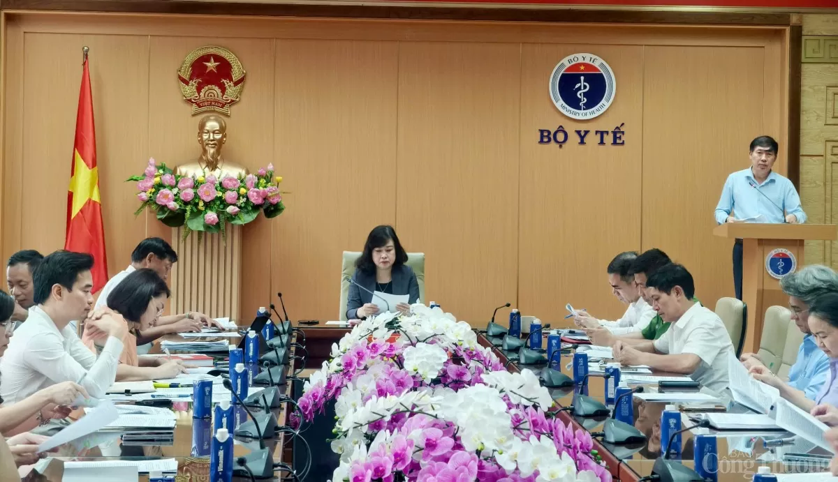 Bộ trưởng Bộ Y tế nói về trách nhiệm quản lý sau nhiều vụ sữa giả, thuốc giả
