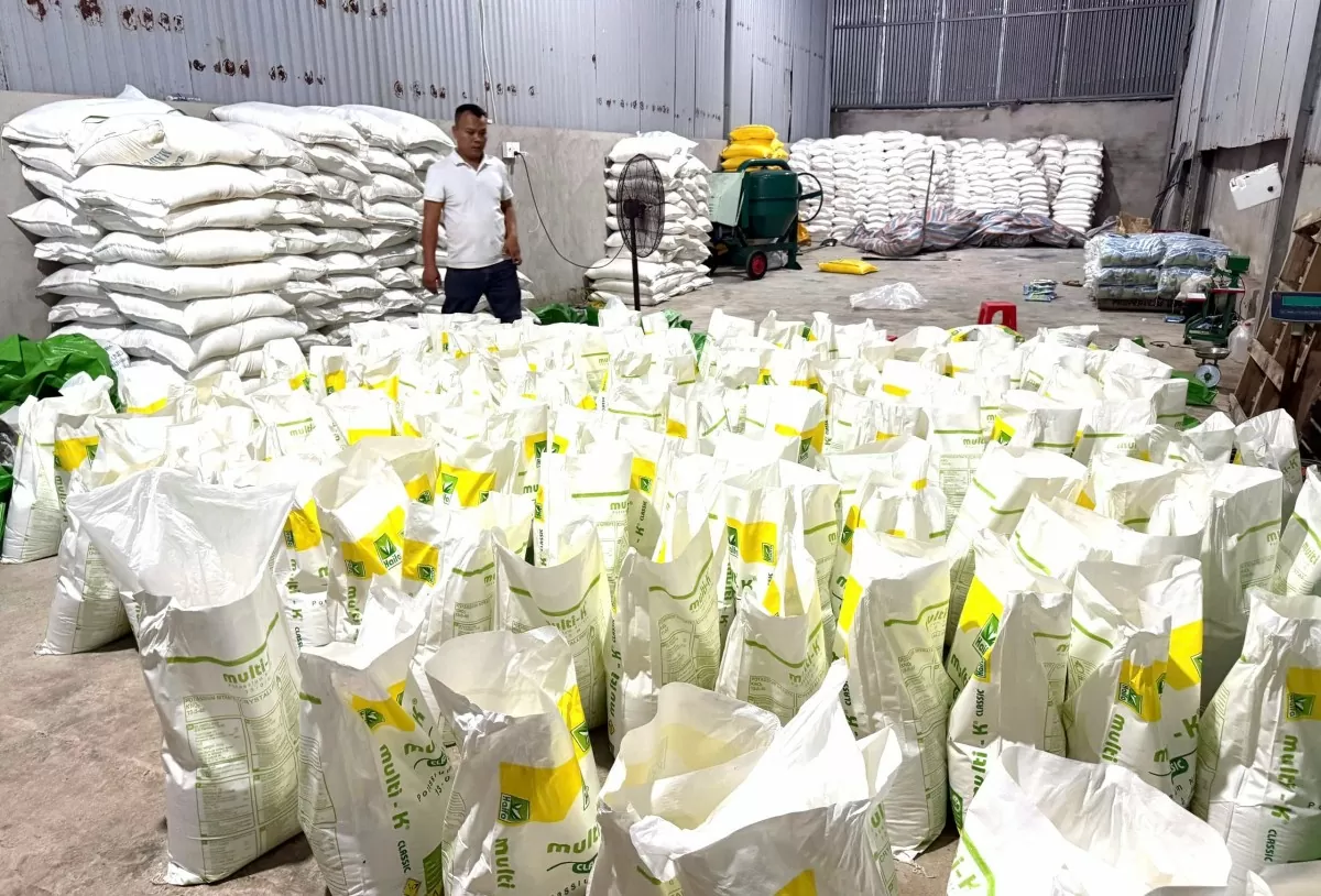 Đồng Nai: Công an đột kích xưởng sản xuất phân bón 'chui'