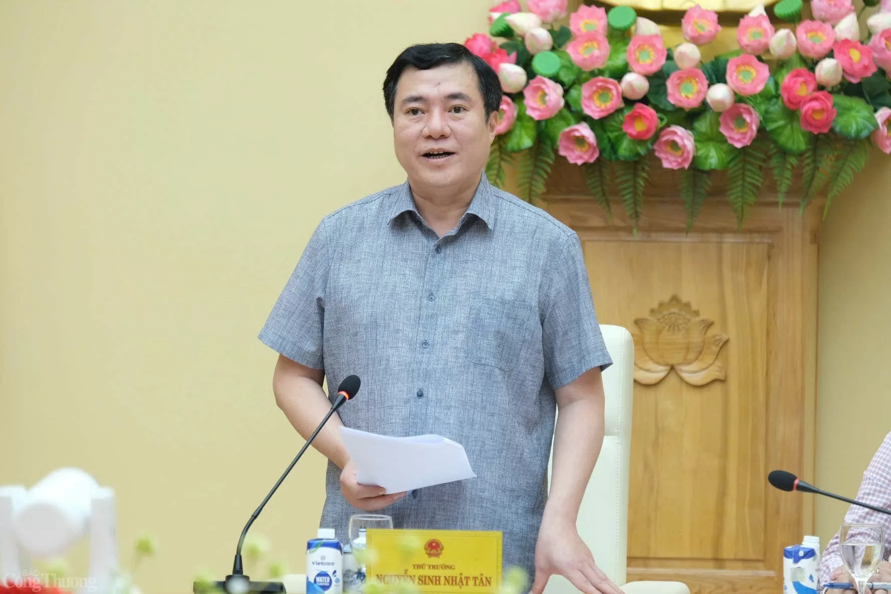 Thứ trưởng Bộ Công Thương Nguyễn Sinh Nhật Tân phát biểu khai mạc hội nghị.
