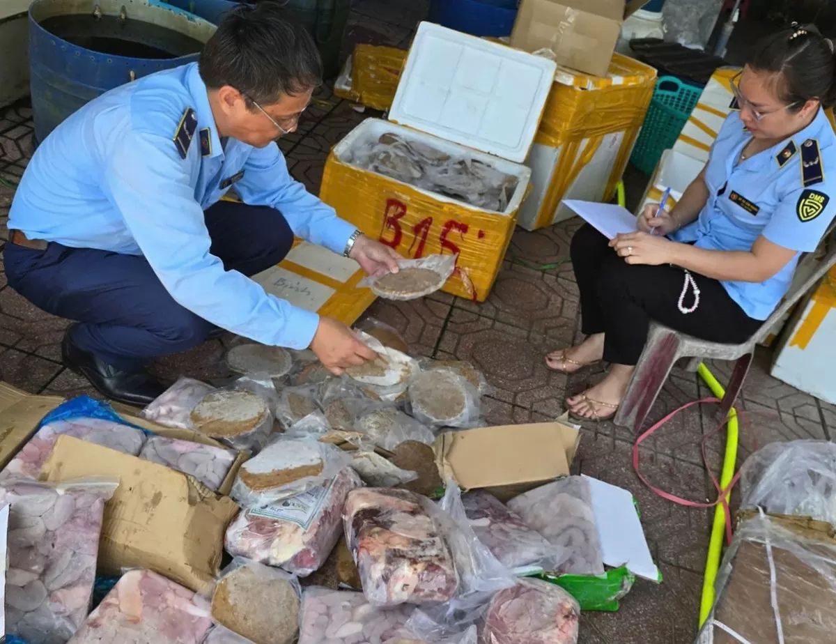 Quảng Bình phát hiện, thu giữ gần 270kg thực phẩm không rõ nguồn gốc