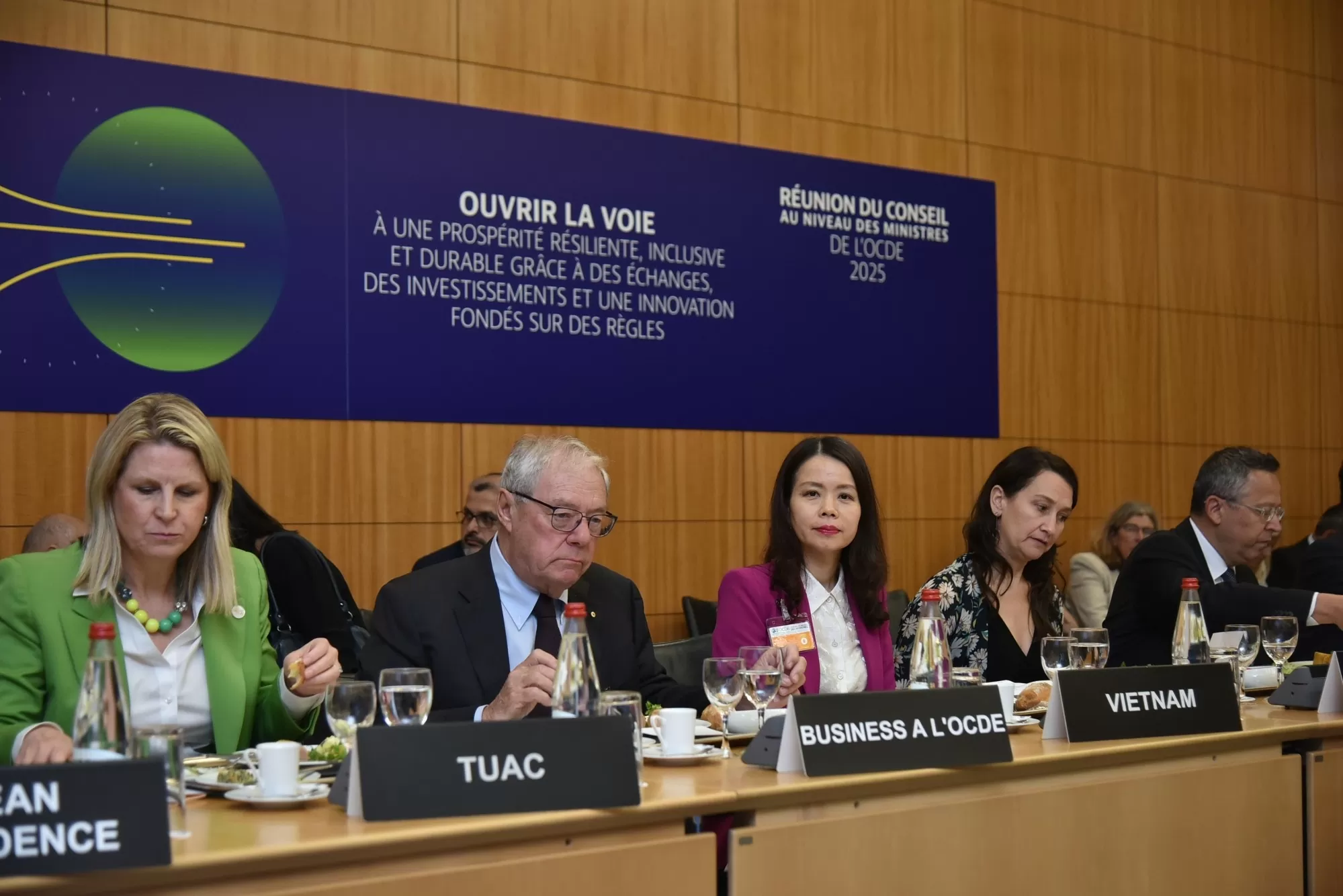 Việt Nam chia sẻ nhiều thông điệp tại Hội nghị Hội đồng Bộ trưởng OECD