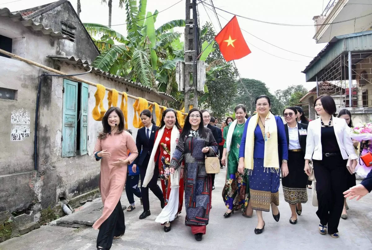 Bài 2: Tiếp sức lụa đũi vươn tầm thương hiệu quốc gia