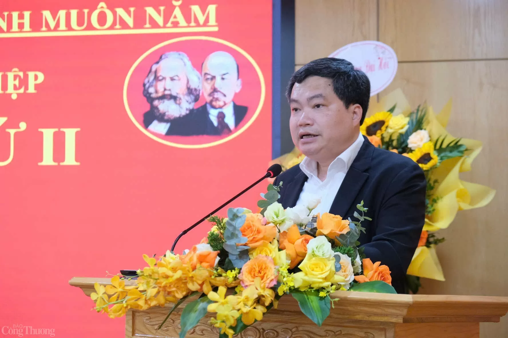 đồng chí Trần Việt Hòa, Bí thư Đảng bộ, Cục trưởng Cục Công nghiệp