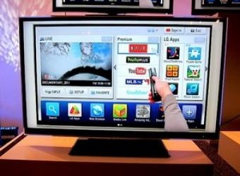 Người dùng chưa quen truy cập Internet qua smart TV