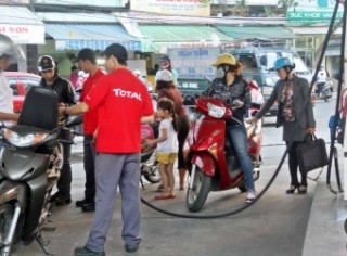 Miền Trung lập lại trật tự kinh doanh xăng dầu