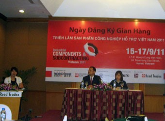 Triển lãm sản phẩm công nghiệp hỗ trợ Việt Nam 2011