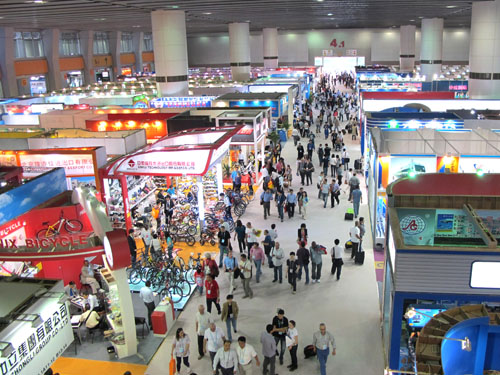 CANTON FAIR: Cầu nối đưa hàng Việt ra thế giới