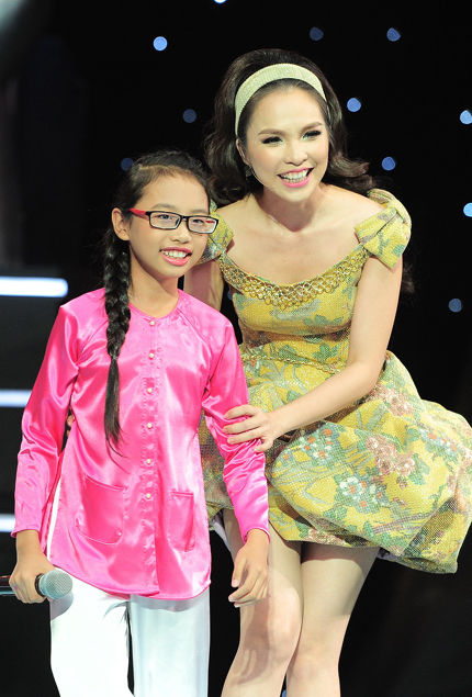 The Voice nhí: Vợ chồng Lưu Hương Giang cực lợi hại