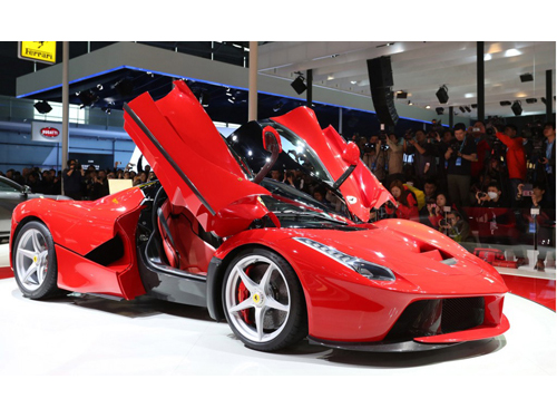 Ferrari LaFerrari Spider sắp xuất hiện