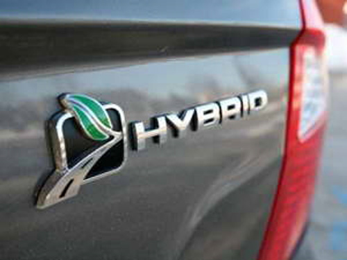 Toyota và Ford ngừng hợp tác phát triển xe hybrid