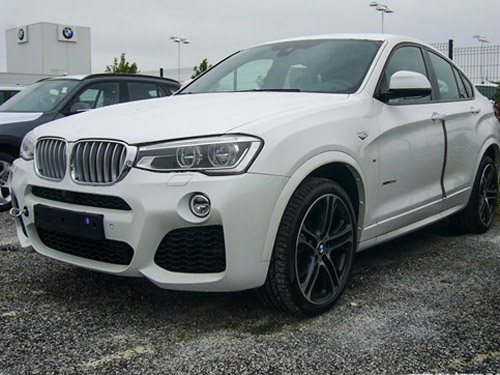 X4 giá rẻ chính thức có mặt tại đại lý BMW