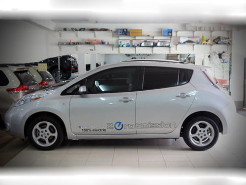 Ôtô điện Nissan Leaf bất ngờ xuất hiện Việt Nam