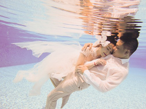 Những bức ảnh cưới lãng mạn mà cô dâu chú rể kỳ công thực hiện. 