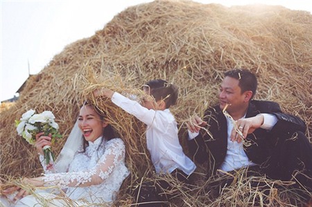 Những bộ ảnh cưới mang phong cách độc lạ của sao Việt