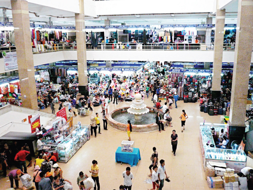 Liên kết tốt DN và tiểu thương, chợ truyền thống sẽ trở thành kênh phân phối hàng Việt hiệu quả
