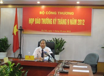 Thứ trưởng Nguyễn Nam Hải chủ trì họp báo