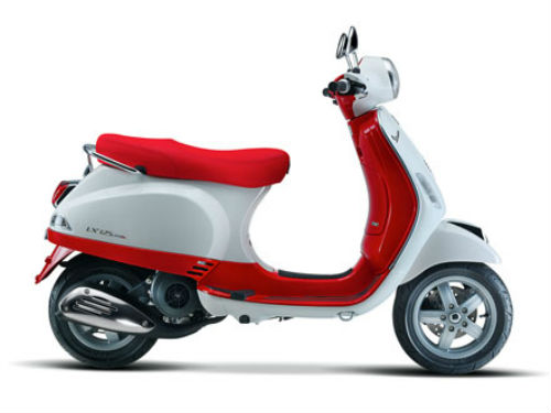 Vespa tiếp tục &quot;sáng tạo&quot; với bi