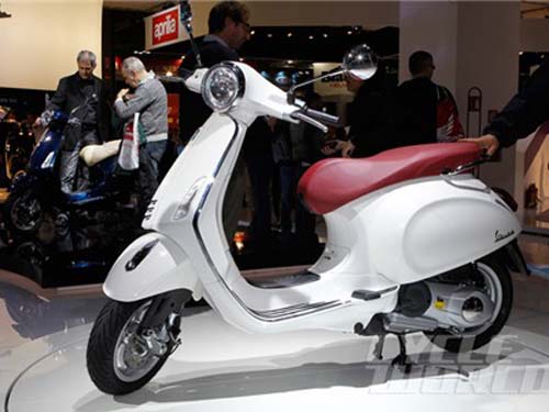 Cận cảnh chiếc Vespa Primavera mới