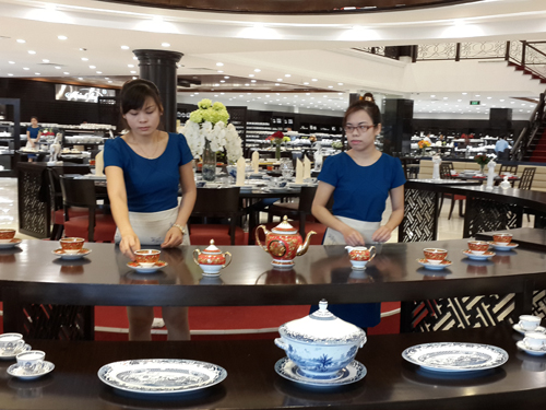 Khai trương showroom lớn nhất miền Bắc