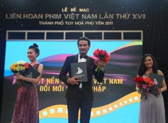 Lan Ngọc, Quách Ngọc Ngoan, Phương Thanh- Nữ, Nam diễn viên chính xuất sắc, Nữ phụ xuất sắc nhất.