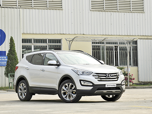 Chính thức ra mắt mẫu xe Santafe 2015