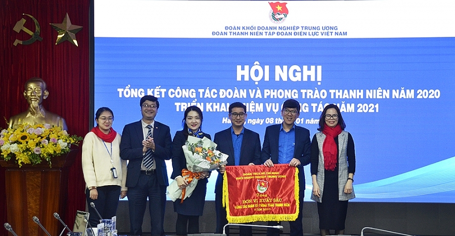 Tuổi trẻ EVN vững niềm tin tiến bước dưới cờ Đảng