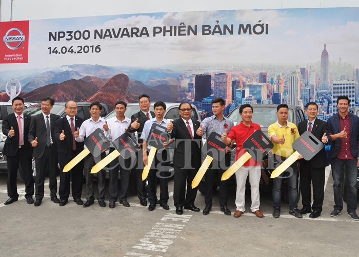 Nissan ra mắt phiên bản mới NP300 Navara giá 649 triệu