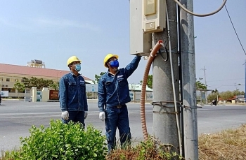 Điện lực TP. Hồ Chí Minh đề nghị khách hàng thanh toán trực tuyến trong mùa dịch