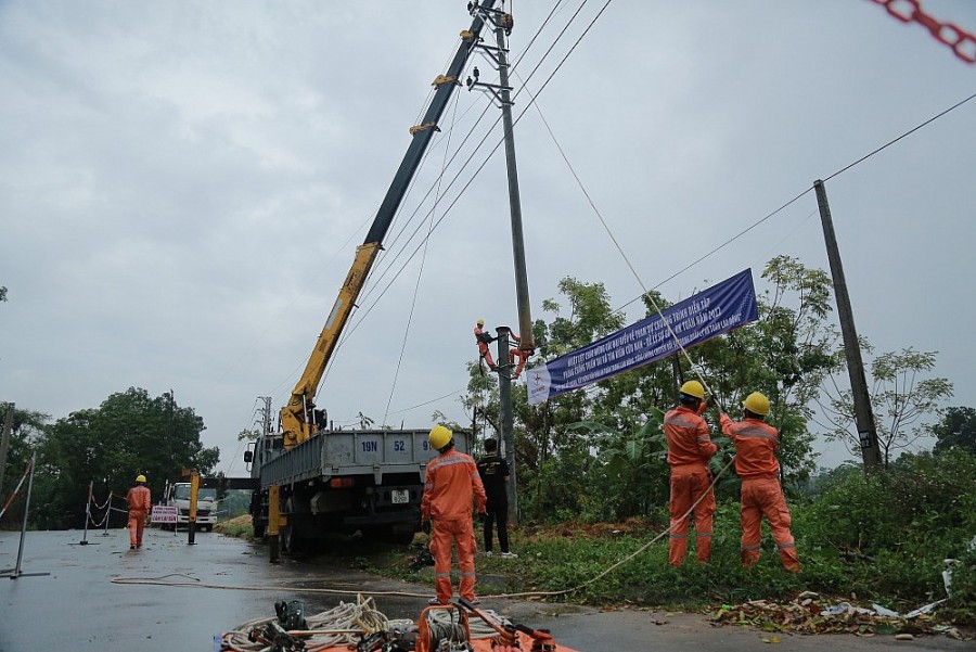 Ngành điện miền Bắc triển khai các phương án phòng chống thiên tai