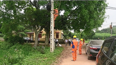 pc bac giang quyet liet trien khai chuong trinh dieu chinh phu tai