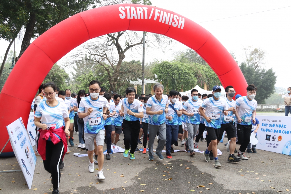 Đoàn Thanh niên EVN tổ chức giải marathon hưởng ứng Giờ Trái đất 2022