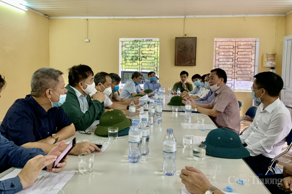 Đoàn công tác Bộ Công thương kiểm tra thực địa về an toàn hồ đập và phòng chống thiên tai tại Điện Biên Đoàn công tác Bộ Công thương kiểm tra thực địa về an toàn hồ đập và phòng chống thiên tai tại Điện Biên