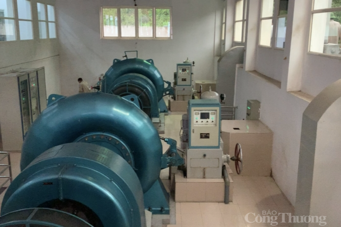 Đoàn công tác Bộ Công thương kiểm tra thực địa về an toàn hồ đập và phòng chống thiên tai tại Điện Biên Đoàn công tác Bộ Công thương kiểm tra thực địa về an toàn hồ đập và phòng chống thiên tai tại Điện Biên