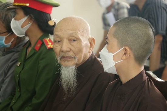 xet xu vu tinh that bong lai ong le tung van va cac bi cao bi de nghi muc an nao