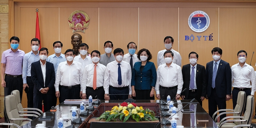 BIDV ủng hộ 25 tỷ đồng mua vắc-xin phòng COVID-19