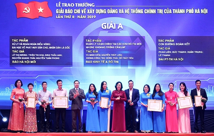 hon 60 tac pham duoc vinh danh tai giai thuong bao chi tpha noi nam 2019