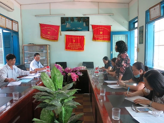 nganh y te binh dinh chu dong xay dung moi truong khong khoi thuoc la