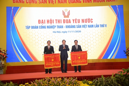 tkv lao dong sang tao gianh nang suat ky luc