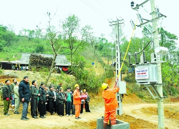 evn powers ahead for dry season