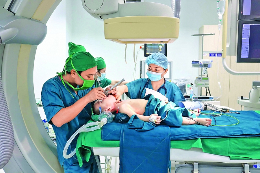 Nâng cao chất lượng giáo dục, y tế:  Đáp ứng nhu cầu mới