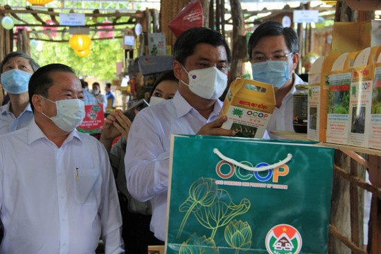 Tỉnh Kiên Giang: Gắn kết Chương trình “Mỗi xã một sản phẩm”  với du lịch cộng đồng