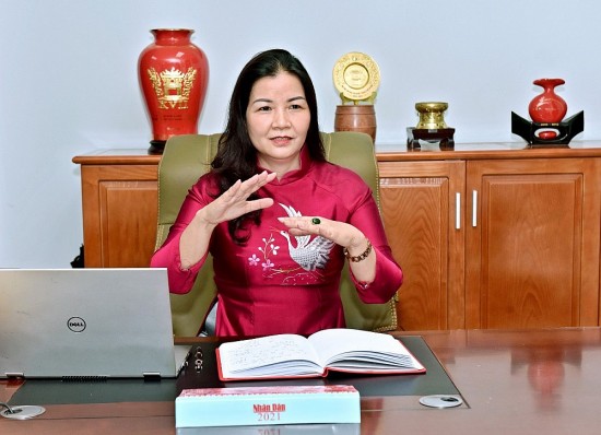 thanh pho ha noi thuc day thanh toan khong dung tien mat