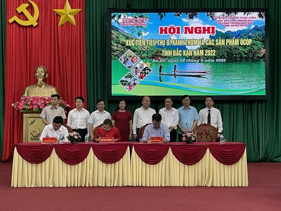 xuc tien thuong mai chia khoa de nong san bac kan vuon xa