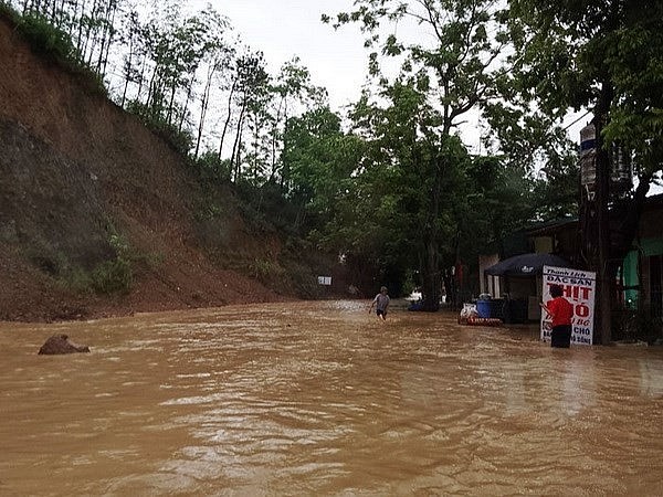 Chủ động ứng phó với nguy cơ lũ quét, sạt lở đất tại một số địa phương