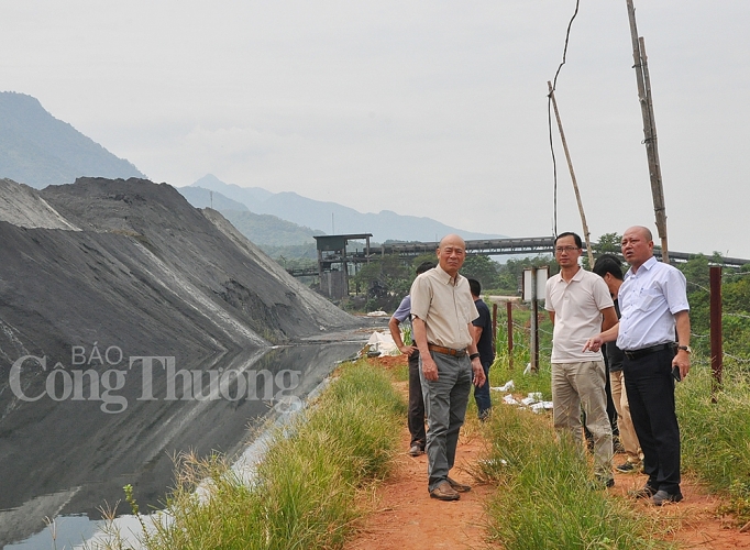 su co vo dap ho chua nuoc thai nha may dap lao cai cac ho dan deu chia se kho khan cua doanh nghiep