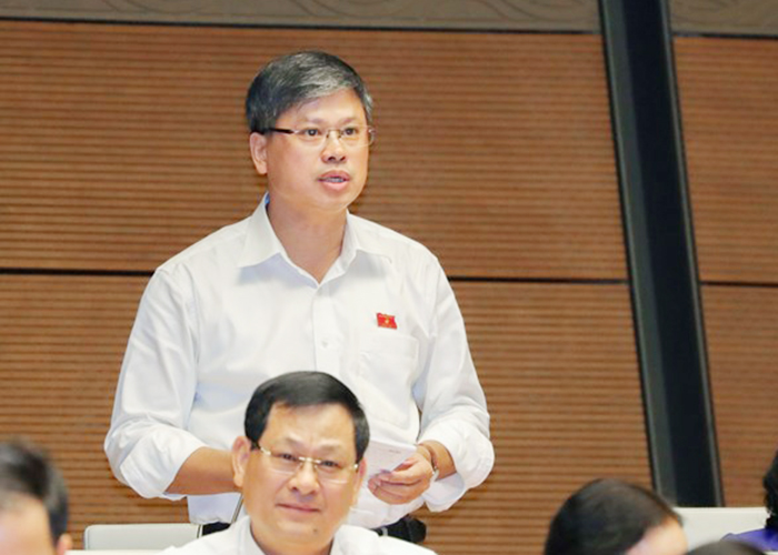 Phân bón giả tại Công ty Thuận Phong: Chờ kết quả điều tra và không nên tranh luận tiếp!