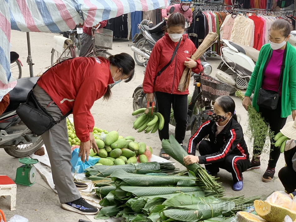 Rộn ràng những phiên chợ Tết